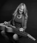 Cindy Cashdollar